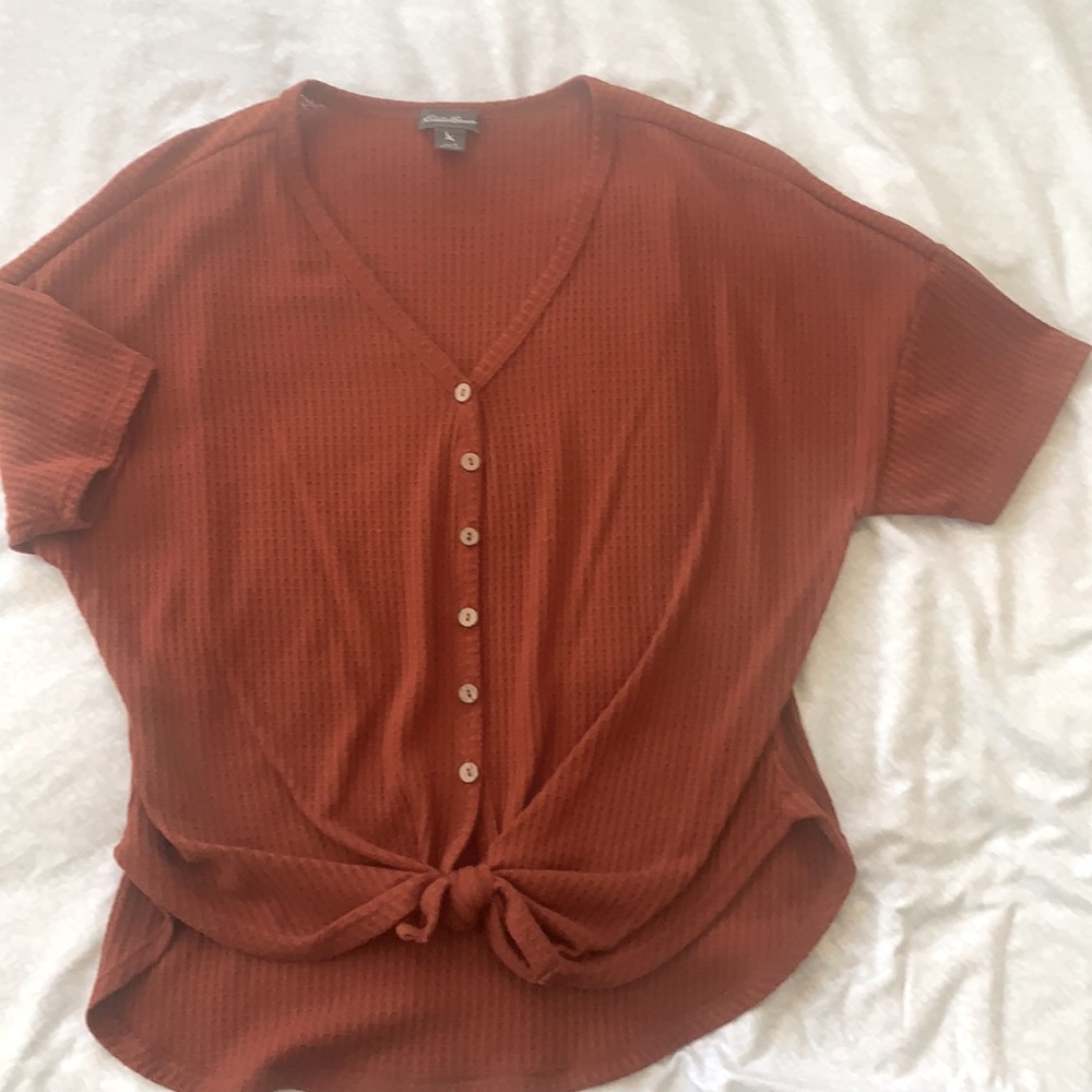 Eddie Bauer tied front top. Size L